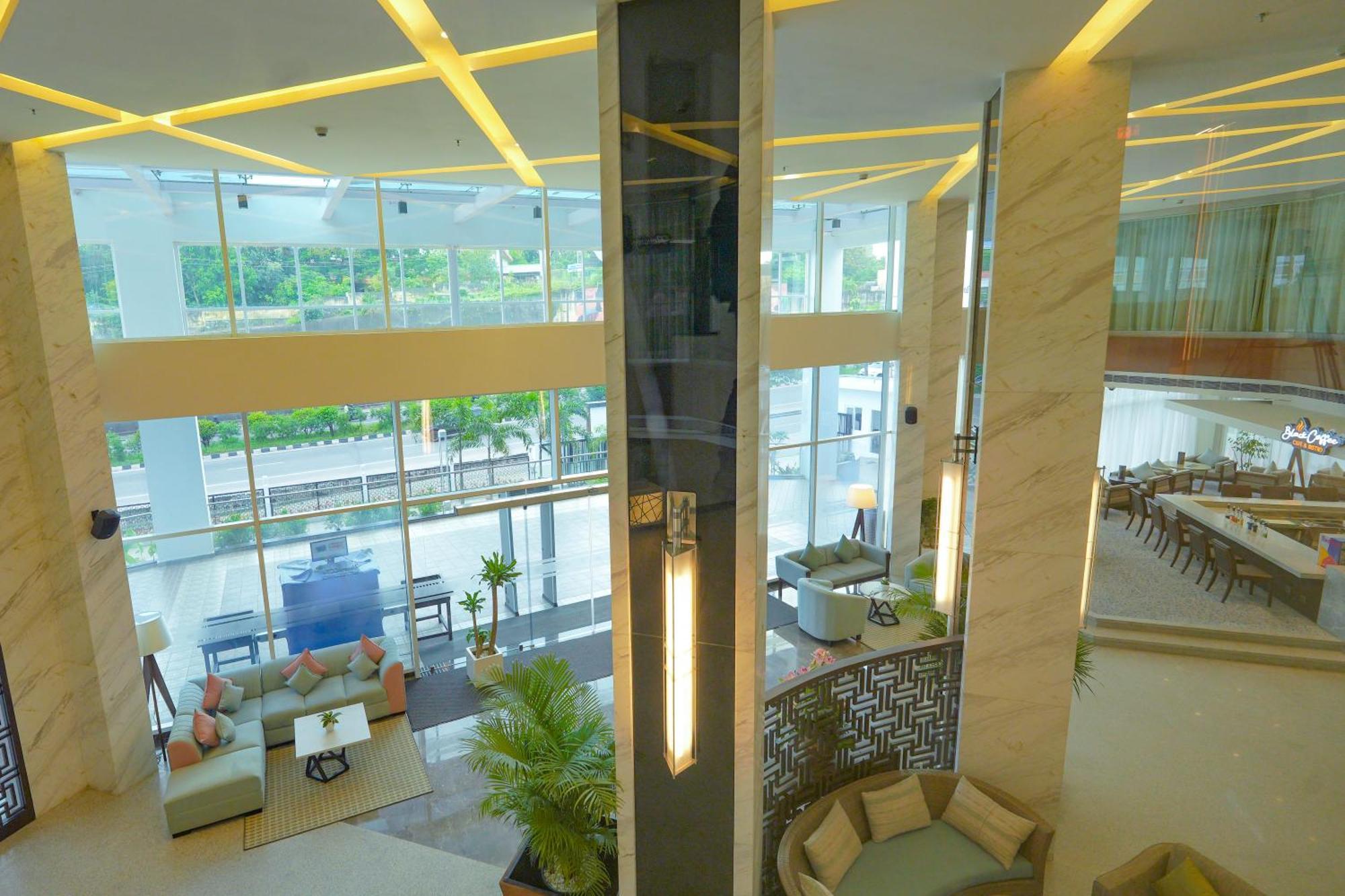 Gokulam Grand Trivandrum Thiruvananthapuram Екстер'єр фото