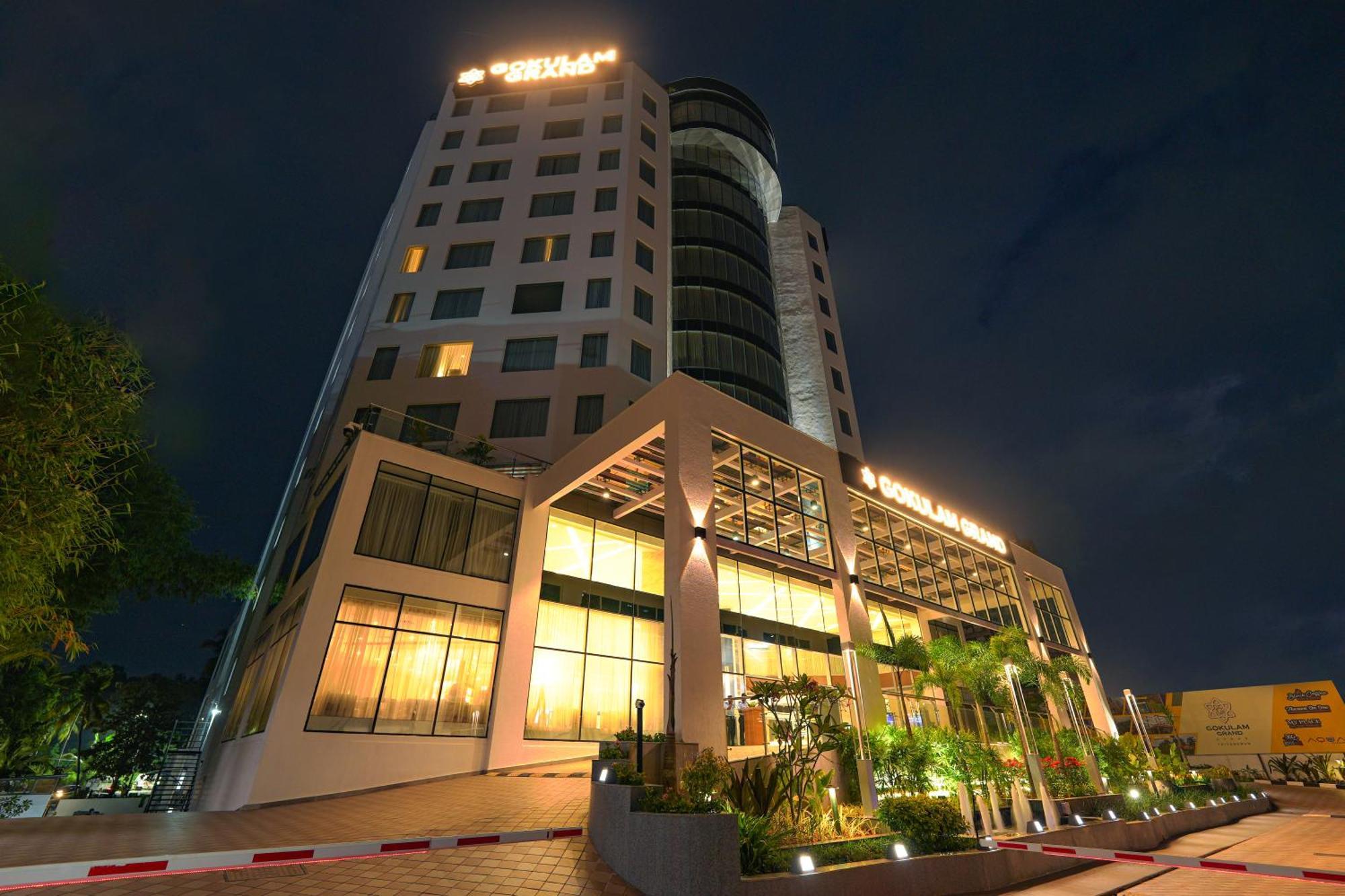 Gokulam Grand Trivandrum Thiruvananthapuram Екстер'єр фото