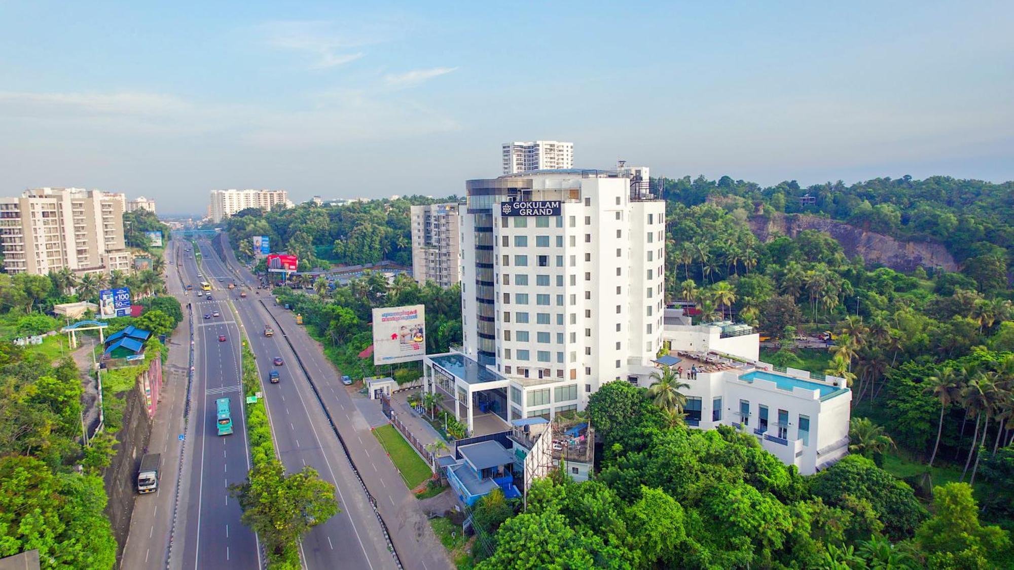 Gokulam Grand Trivandrum Thiruvananthapuram Екстер'єр фото